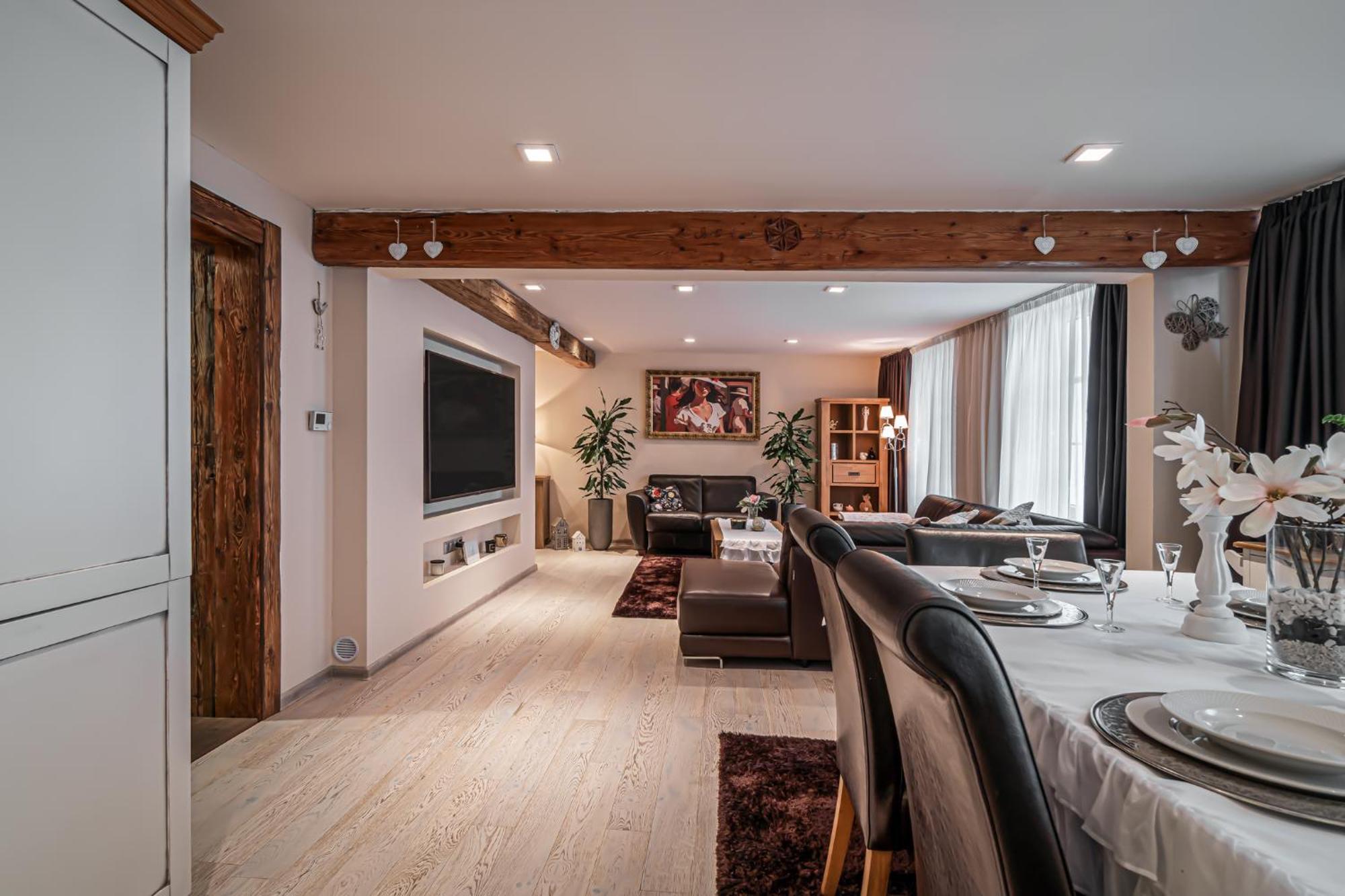 Luxurious And Royal Apartment In The Old Town 布拉迪斯拉发 外观 照片